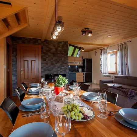 U Skowyrow 木屋 Gliczarów